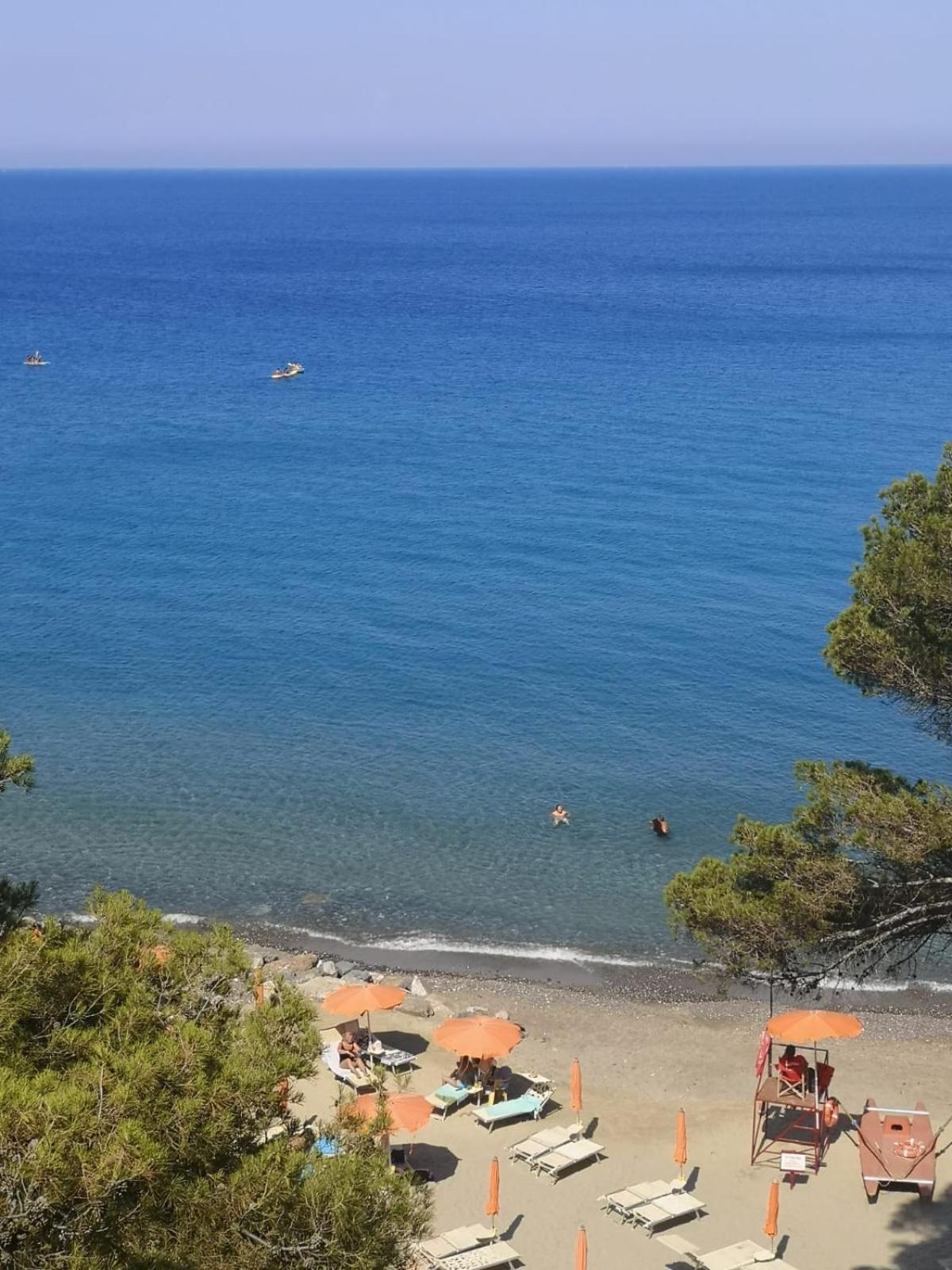 הוילה לאיגואליה Spectacular Sea View - 3 Minutes Walk From The Sea מראה חיצוני תמונה